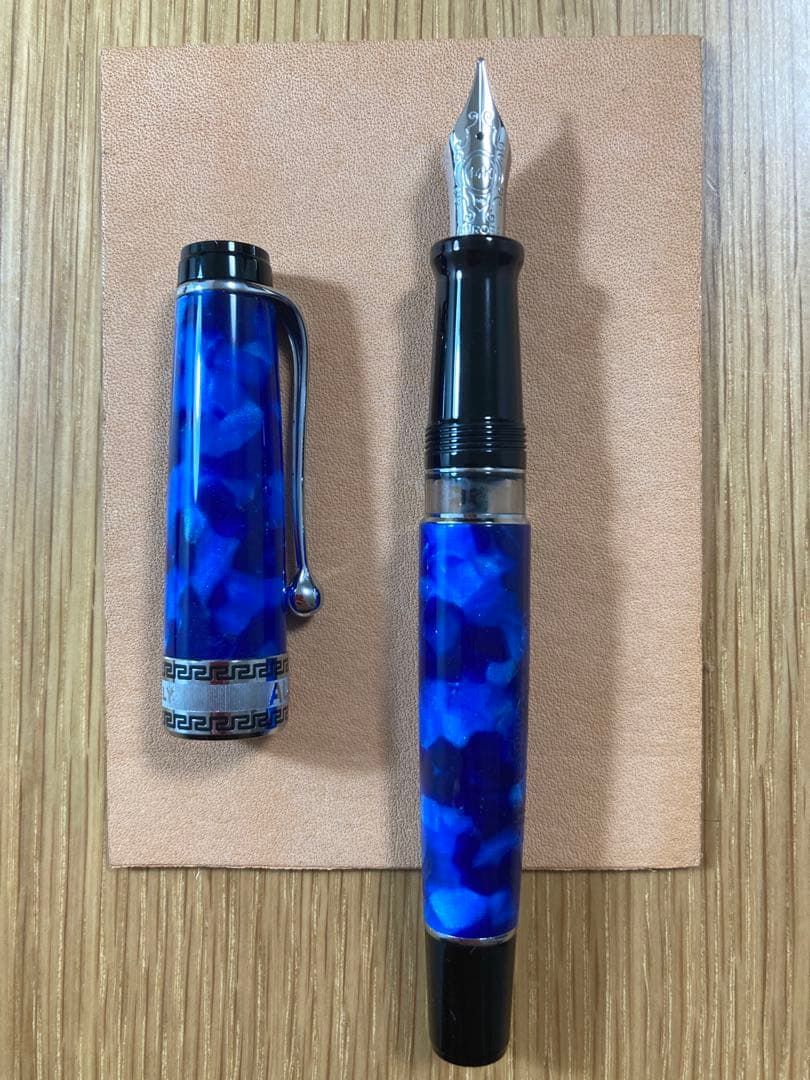 アウロラ 万年筆 青 14K金 Mニブ