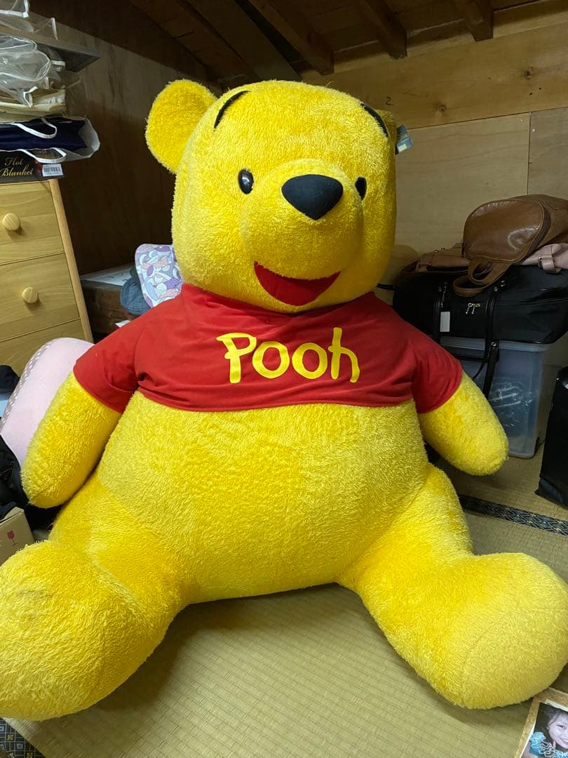 超特大プーさんのぬいぐるみ