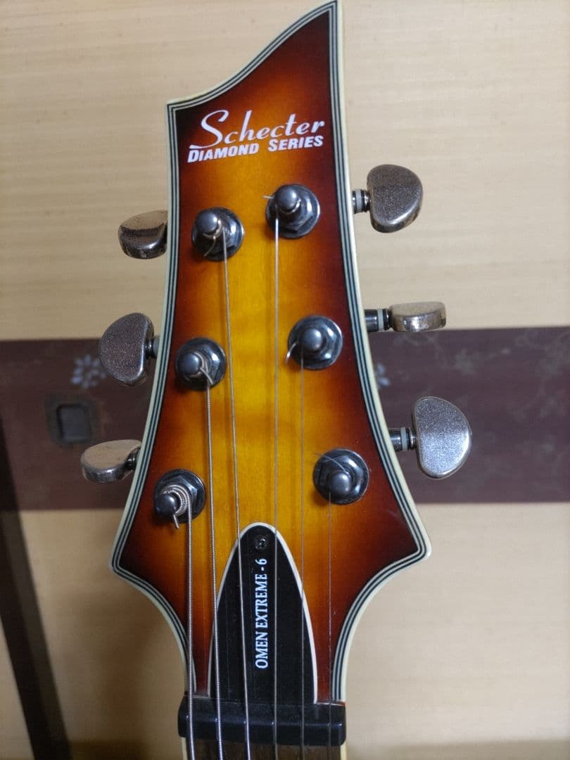 Schecter Omen Extreme 6 サンバースト