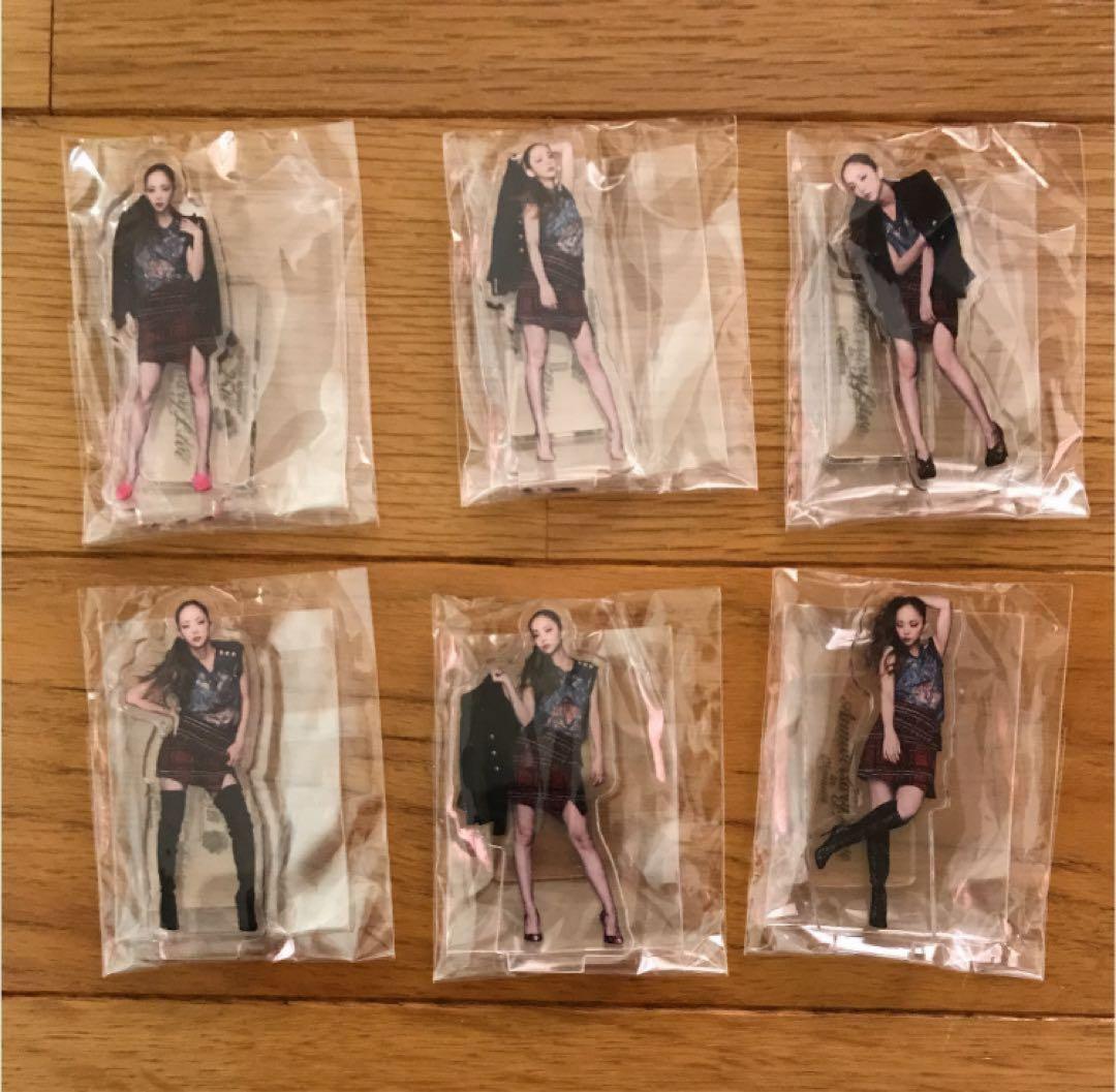 安室奈美恵 アクリルスタンド 25周年 ②