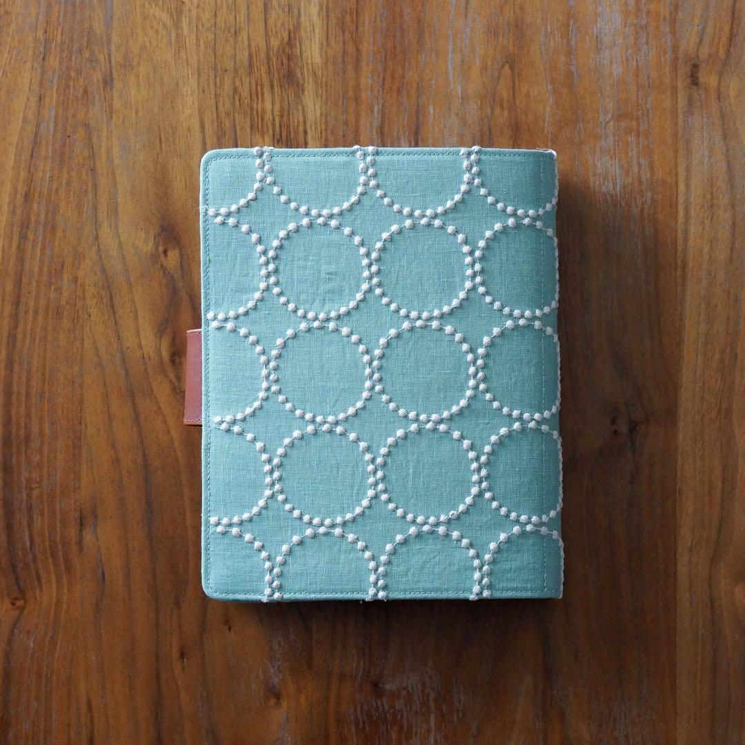 ミナペルホネン　タンバリン　A5リングバインダー20穴手帳