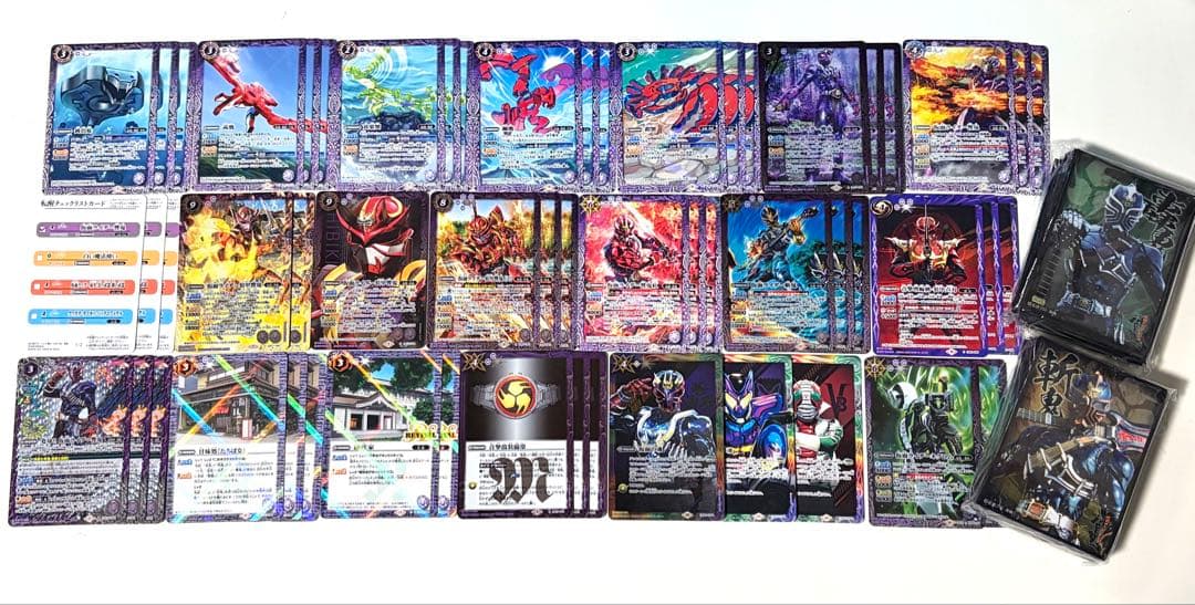 バトスピ　仮面ライダー響鬼デッキ　スリーブ付き