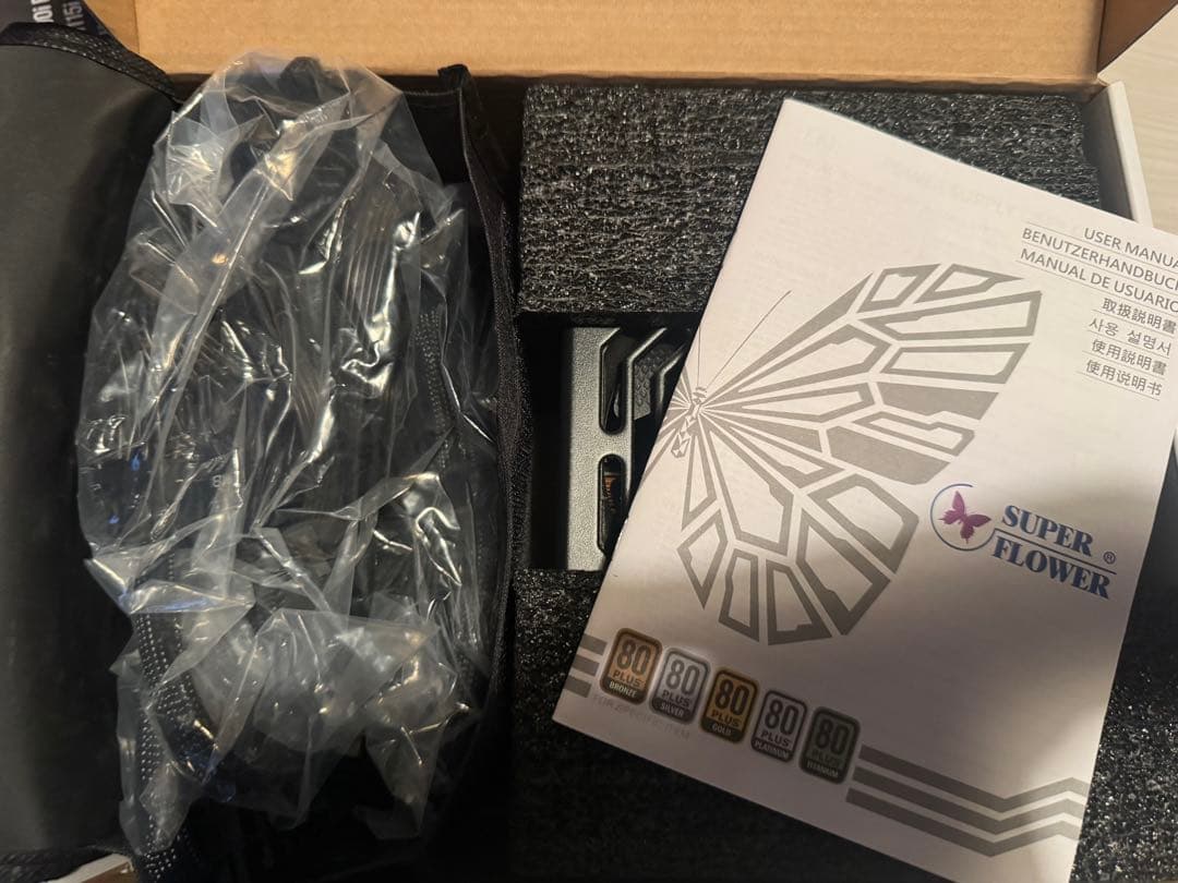 SUPERFLOWER 80PLUS GOLD 850W電源