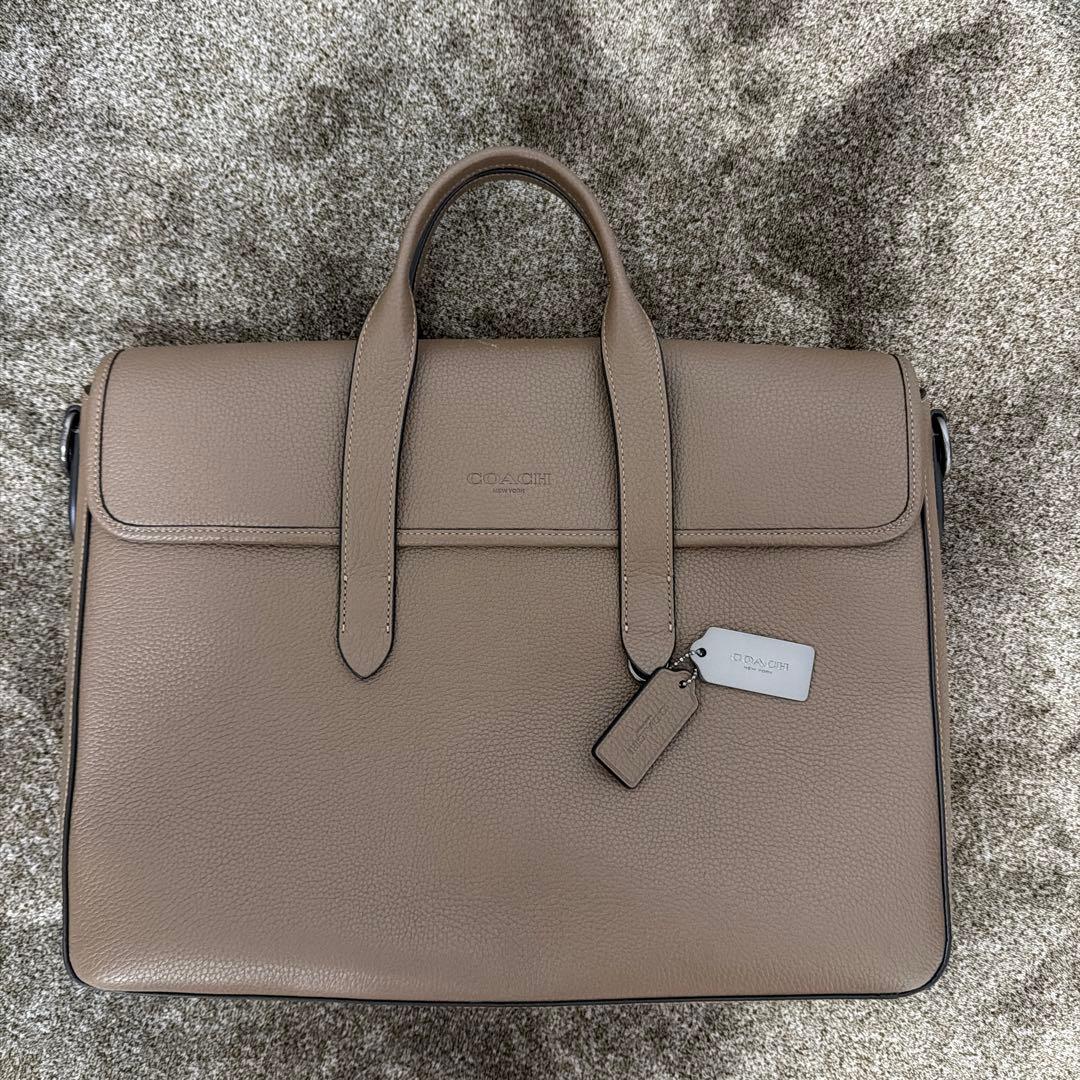 コーチ　ビジネスバック