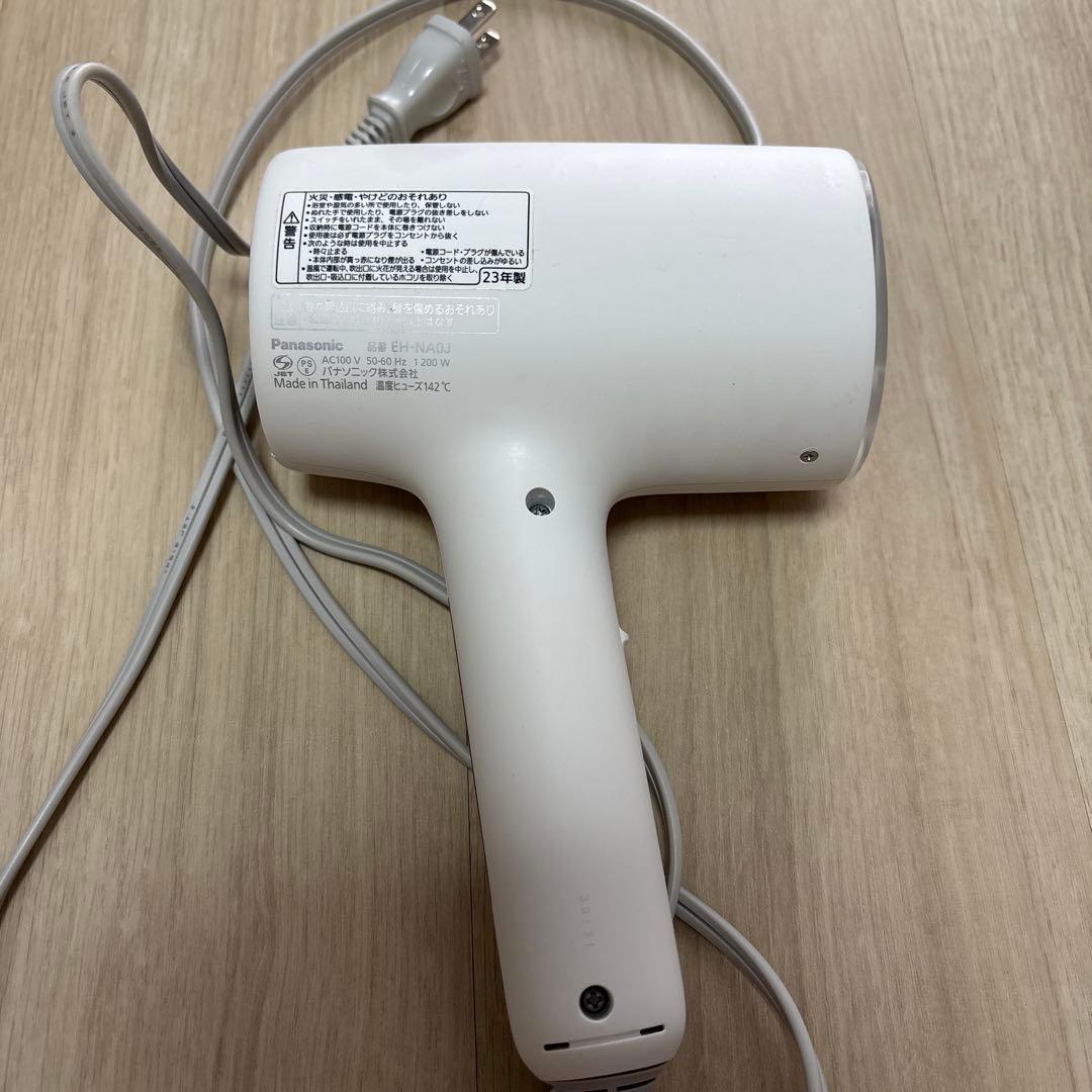 Panasonic ナノケア ヘアドライヤー　EH-NA0J ホワイト