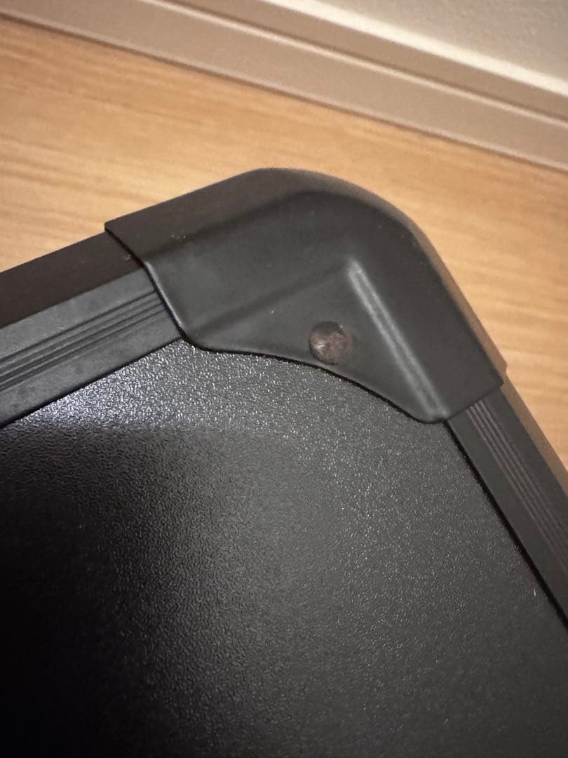 新品 シャンパン ケース LED アルマンド アタッシュケース