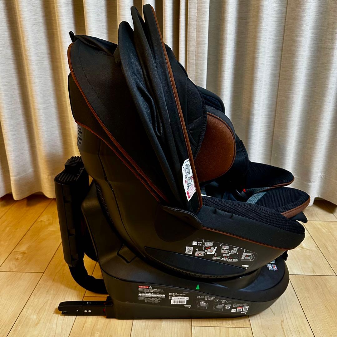 AILEBEBE KURUTTO R エールべべ　クルットR チャイルドシート