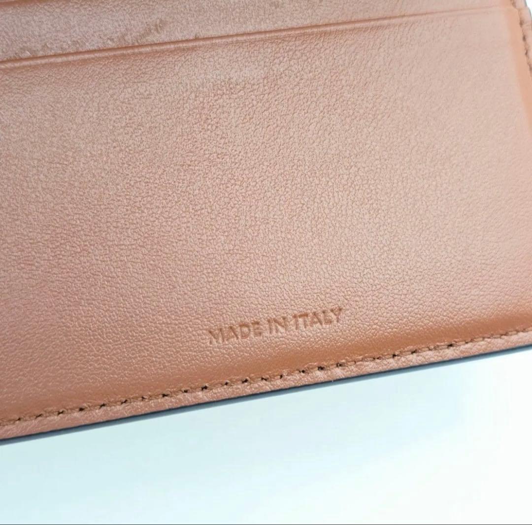 セリーヌ トリオンフ 三つ折り 財布 CELINE