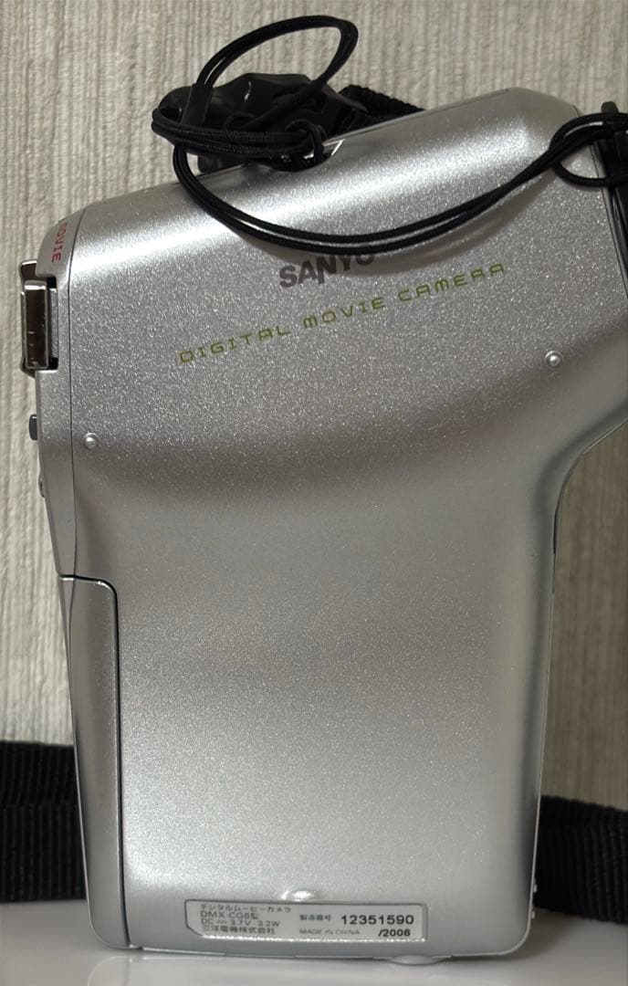 ［起動確認済］SANYO Xacti 6メガピクセル デジタルムービーカメラ
