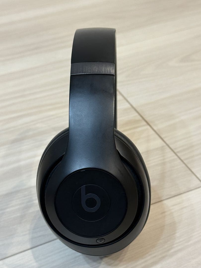 Beats Studio Pro ブラック