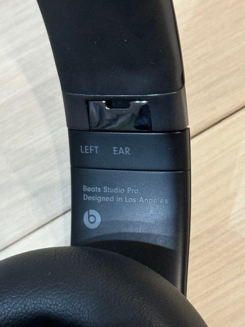 Beats Studio Pro ブラック