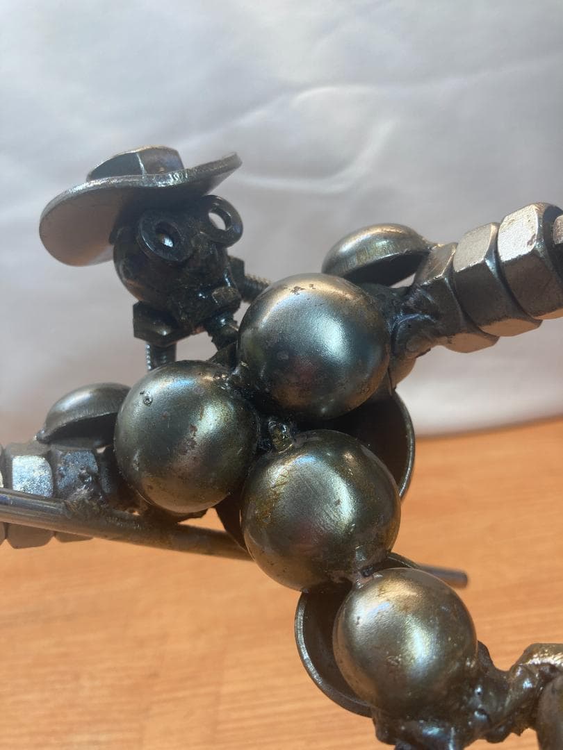 鉄のオブジェ 海外製 アート 人形