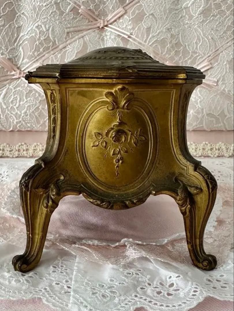 アンティーク　ブロンズジュエリーBOX