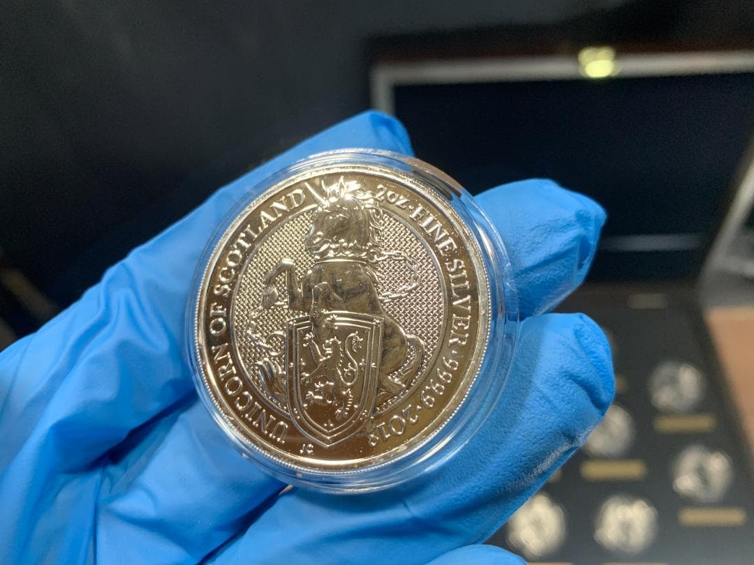 2 オンス銀貨 10枚 クイーンズビースト　コンプリート　専用箱付き