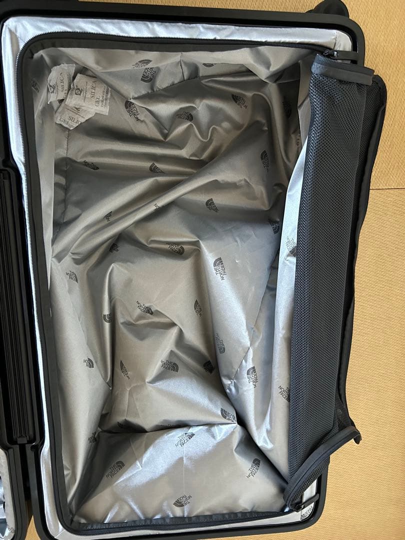 THENORTHFACE オールウェザートランク　キャリーケース30インチ70ℓ