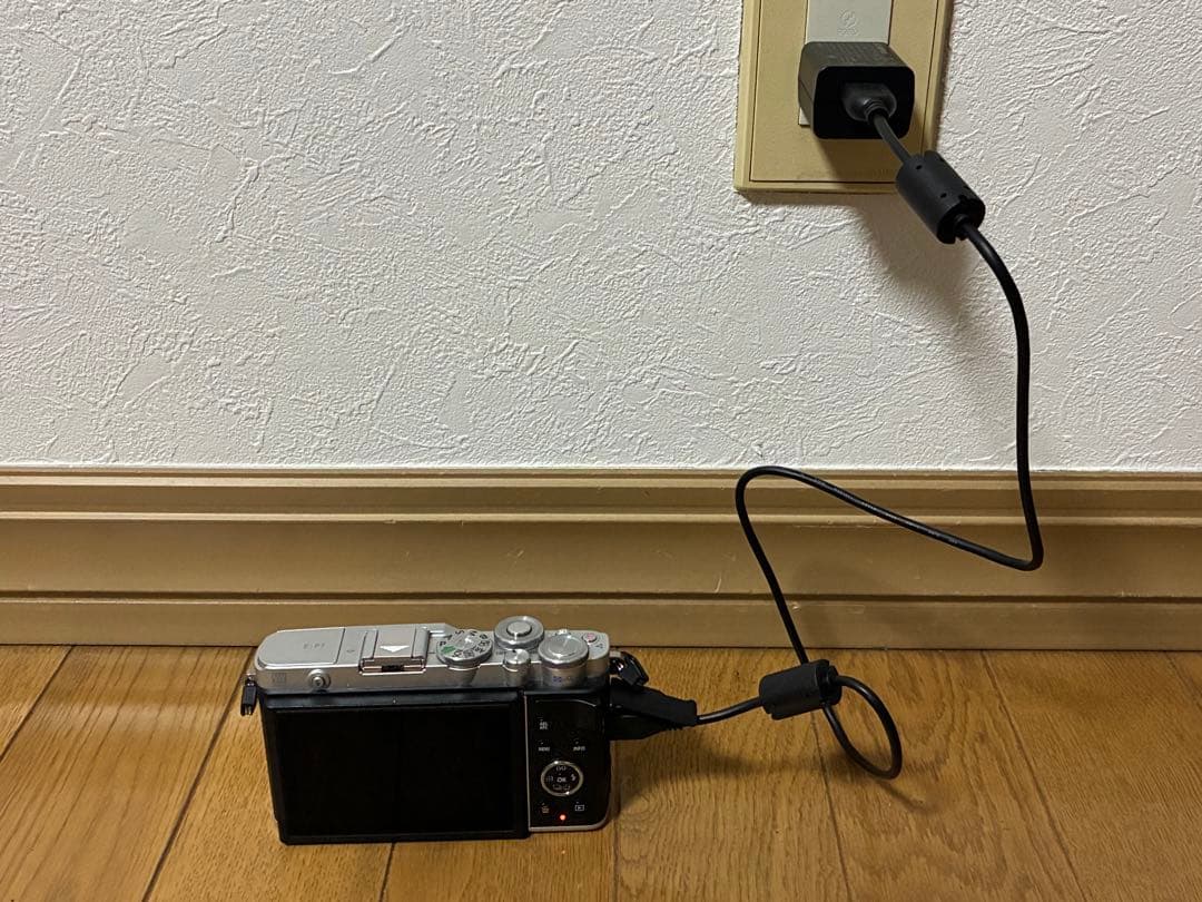 デジタルカメラ OLYMPUS PEN E-P7