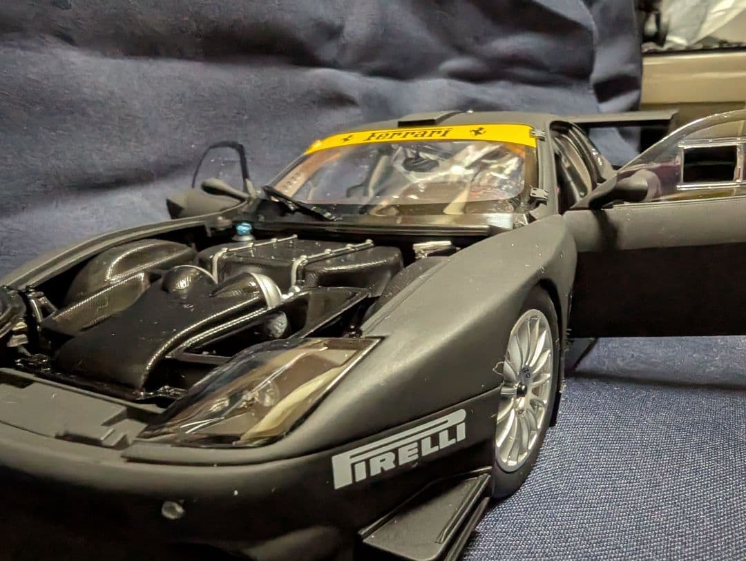Ferrari 575 GTC Evoluzione 2005 ミニカー