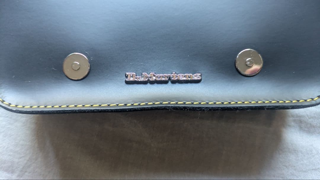 ドクターマーチンサッチェルバック