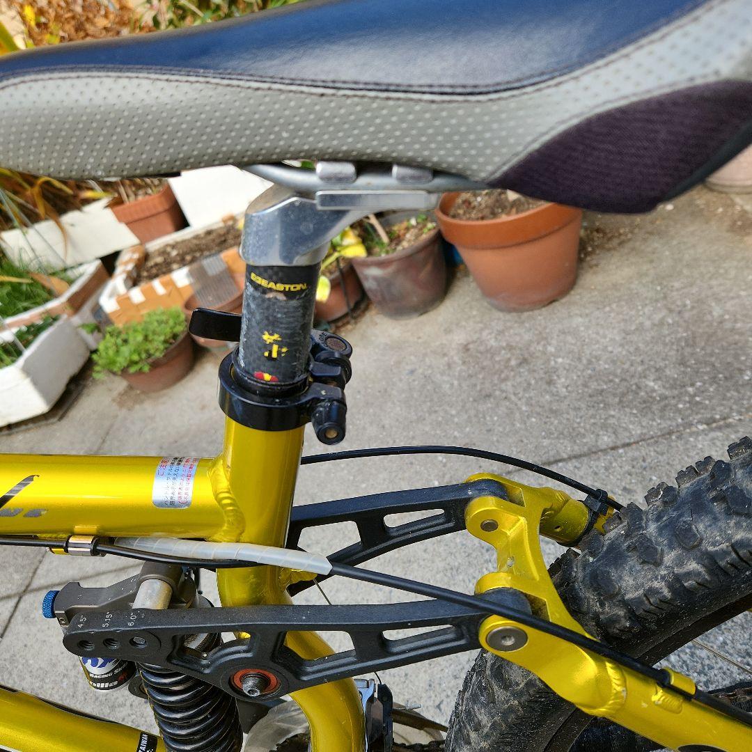 GIANT マウンテンバイク イエロー/ブラック D/H