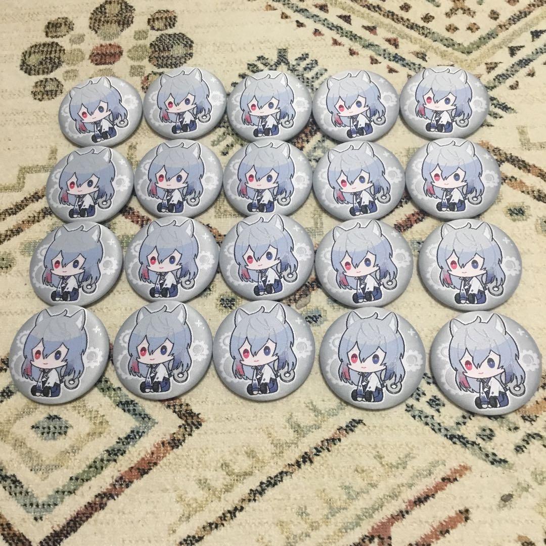 【ありさ】新品　カラフルピーチどぬく　ぺたっとねじまき刺繍缶バッチ　15個