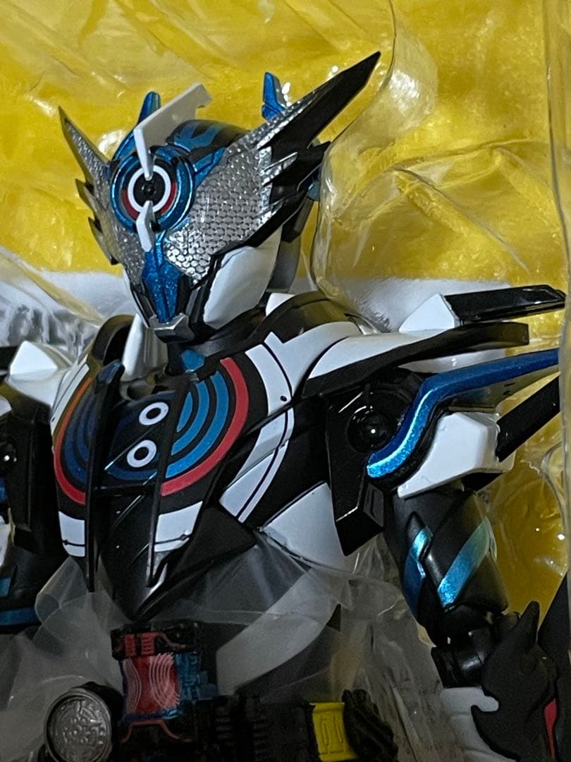 s.h.figuarts ジーニアスフォーム＆クローズエボル セット