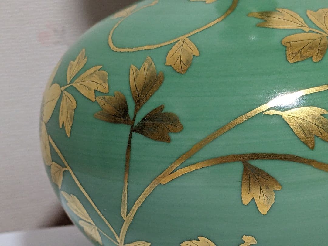 ⭐九谷焼重鎮 名工 吉田美統 人間国宝 金彩絵付 花器 花活 置物飾り 骨董品