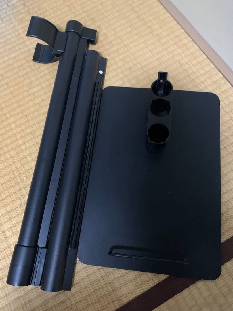 HITACHI スティッククリーナー PV-BHL2000J 本体　スタンド付き