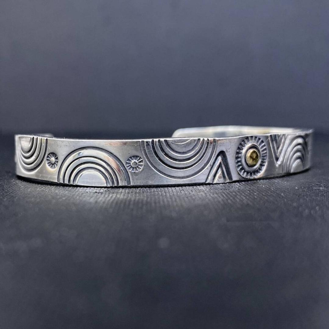 一点物 あるじゃん K18 太陽 シルバー925 スタンプワーク バングル