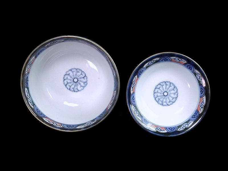 古伊万里　染錦　捻り紋　花の図　蓋茶碗　江戸期　E545AS-CIp