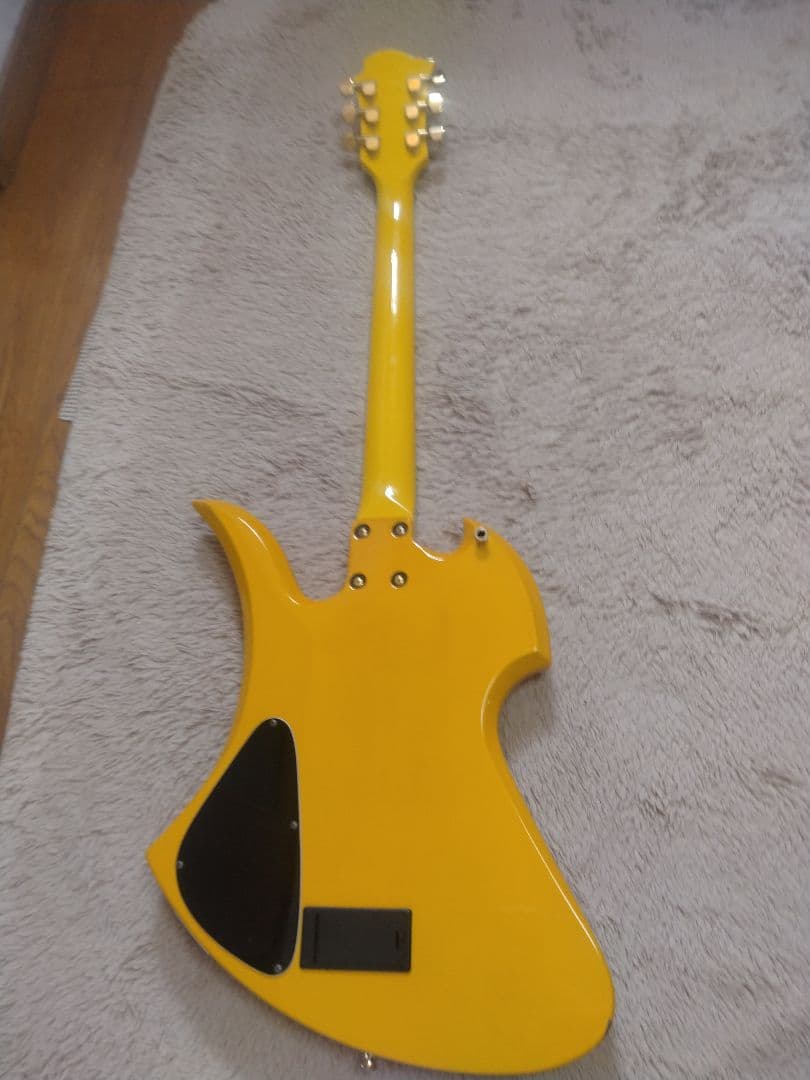 Burnyイエローハート　hideモデル