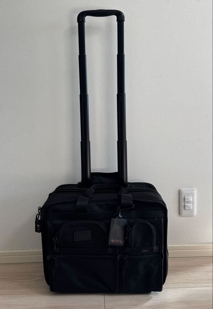 TUMI ALPHAキャリー 拡張機能 26103DH