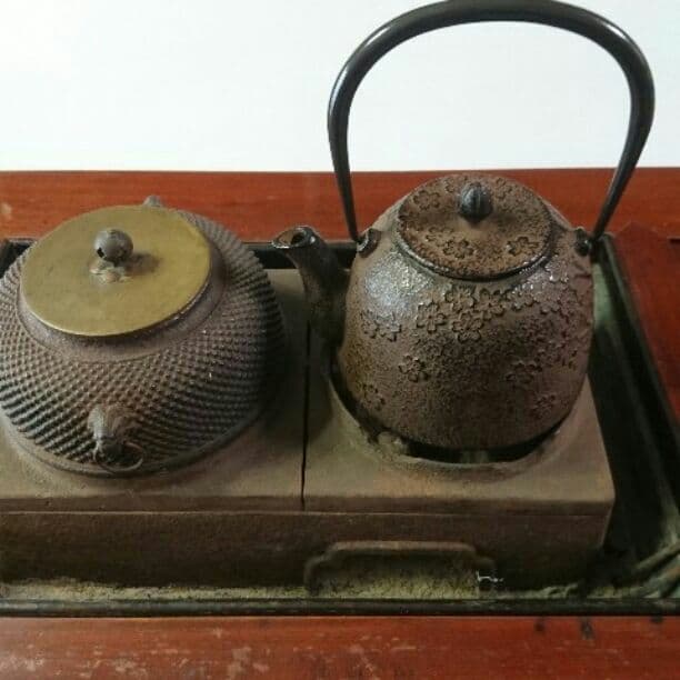 骨董ー長手火鉢