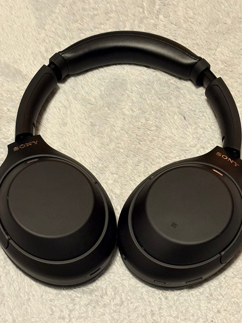 Sony WH-1000XM4 ワイヤレスヘッドホン ブラック　本体のみ