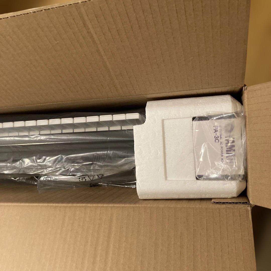 美品 Yamaha 電子キーボード 61鍵 PSR-E263