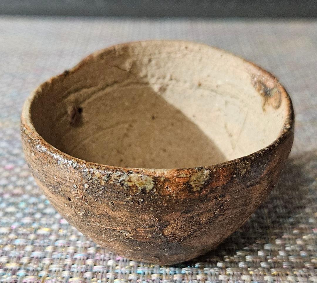 江戸時代　古信楽系　油揚げ手　ぐい呑　酒杯　盃　酒器　土もの　 古陶磁器