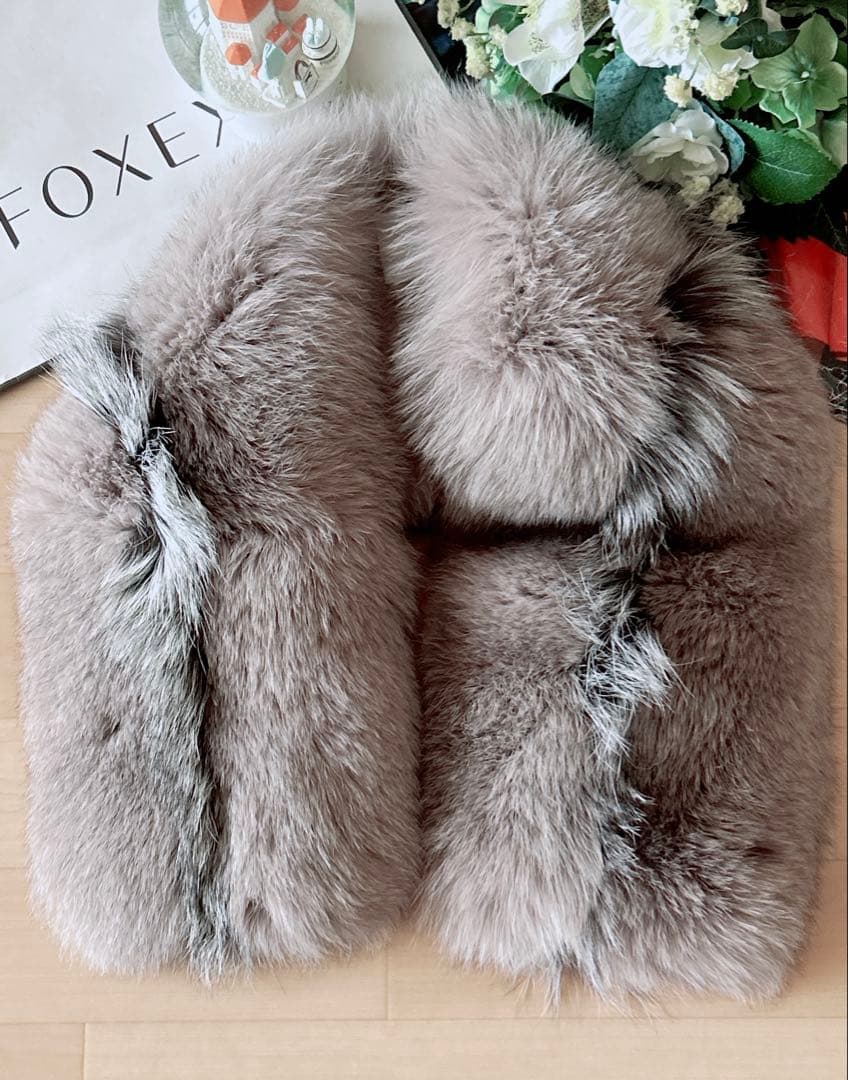 新品同様！ルネフォックスファーマフラー　foxey フォクシー