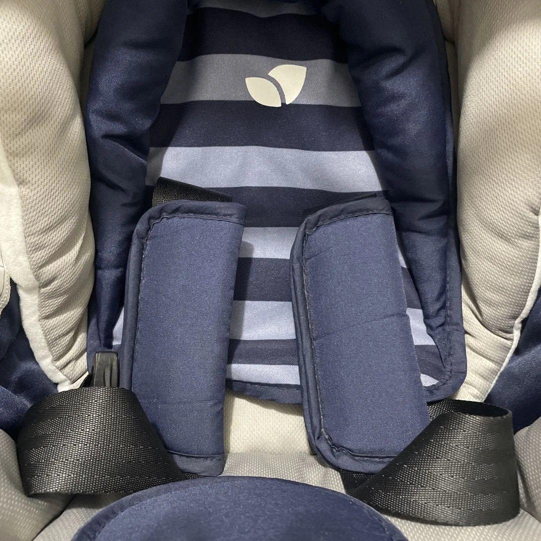 カトージJoie Juva i-Base ISOFIXチャイルドシート　ベース付