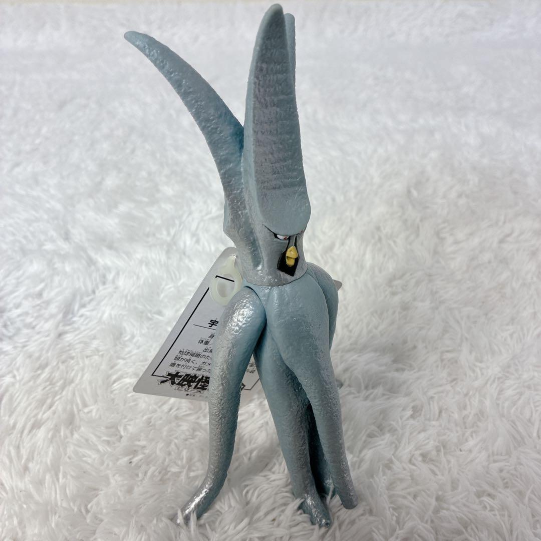 【未使用品】バンダイ 大映怪獣シリーズ 強いぞ!ガメラ 復活大結集BOX 全7種