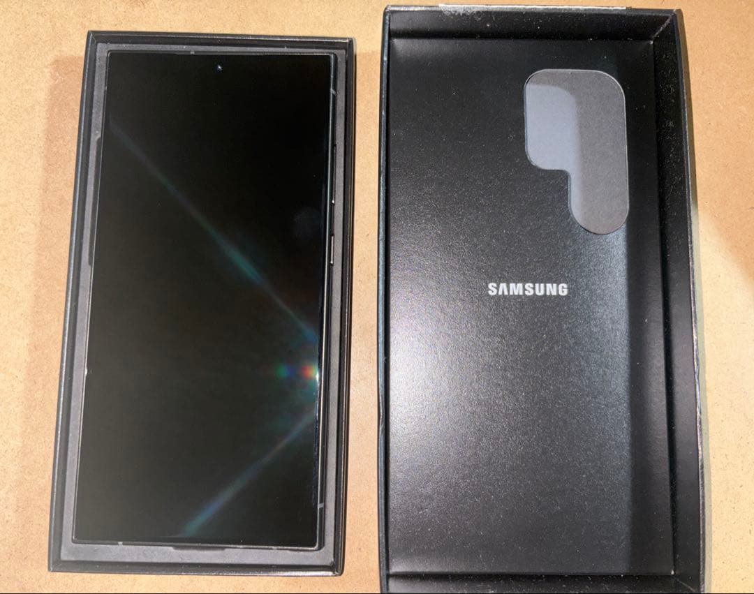 こう Samsung Galaxy S24 Ultra simフリー