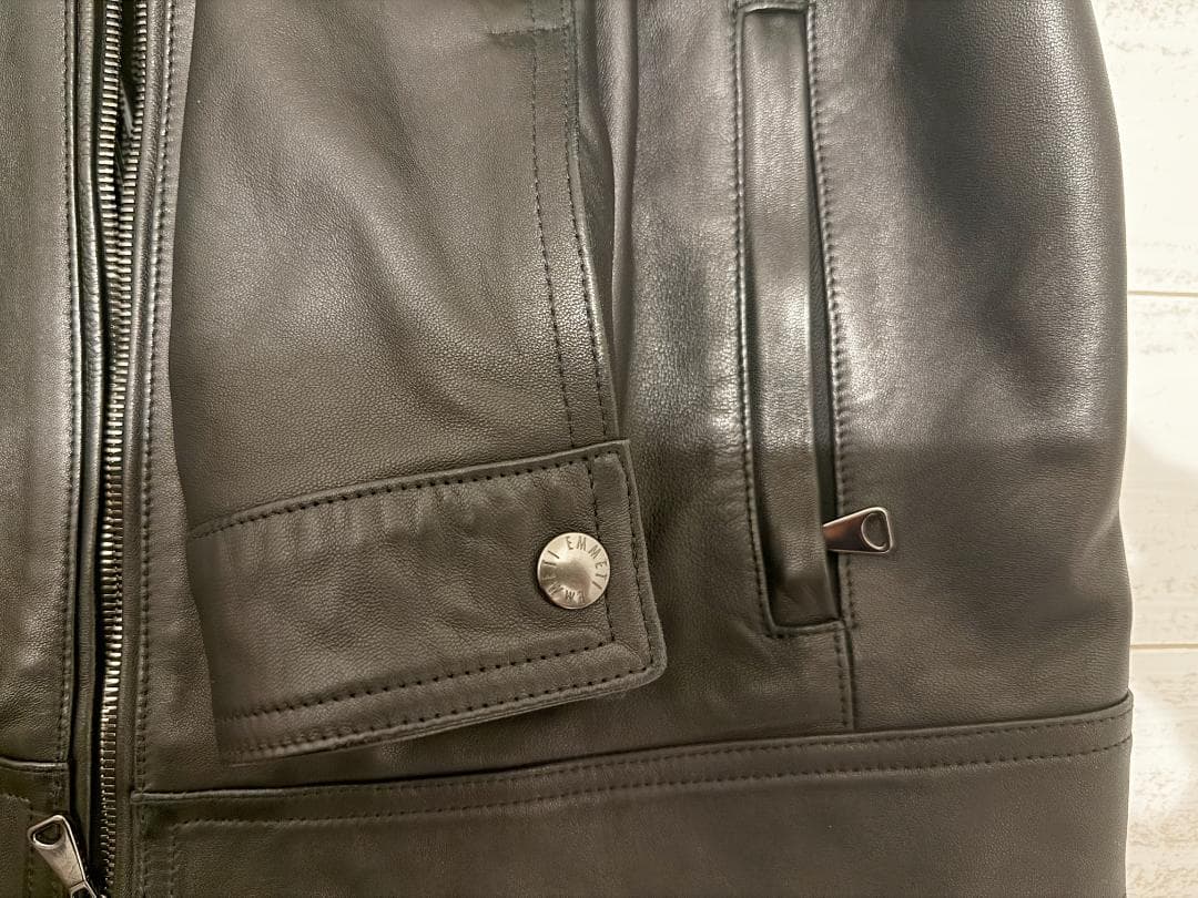 と*ー様 エンメティ ライダースジャケット ユリ/Juri ナッパレザー Emm