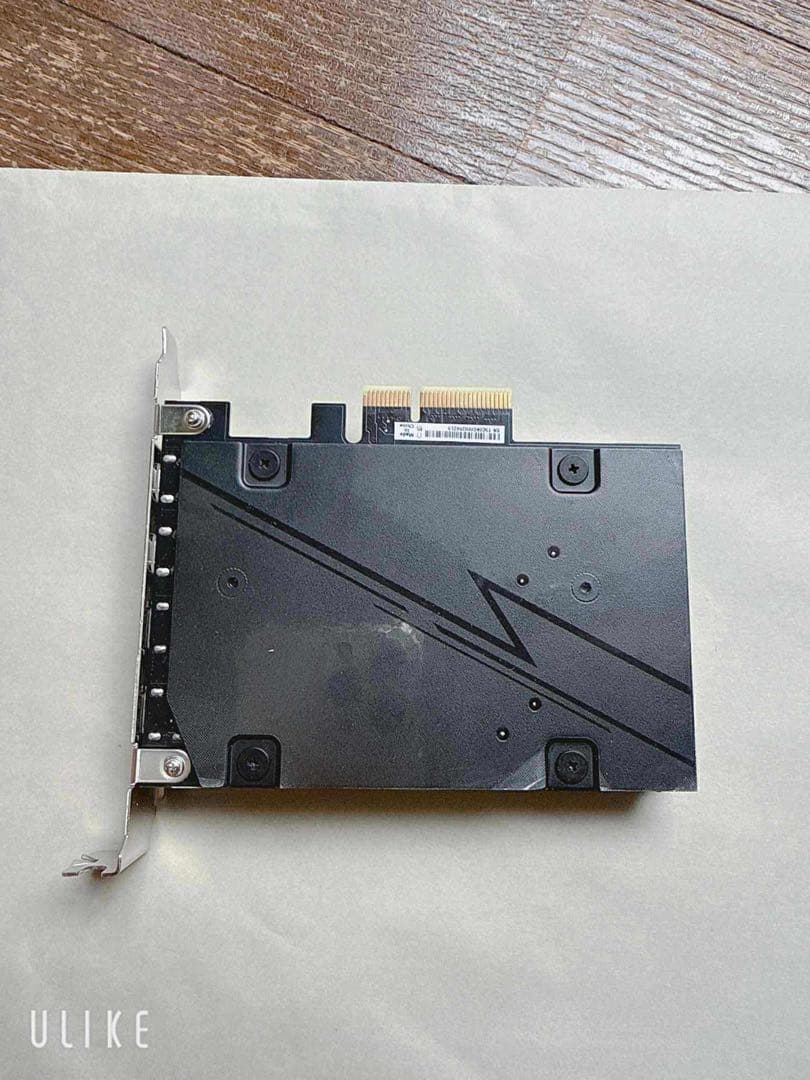 ASUS THUNDERBOLTX 4 拡張カード