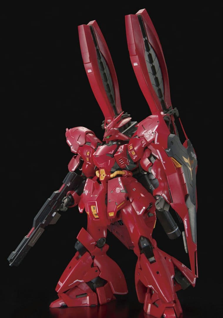 だ*ん様 RG 1/144 MSN-04FF サザビー
