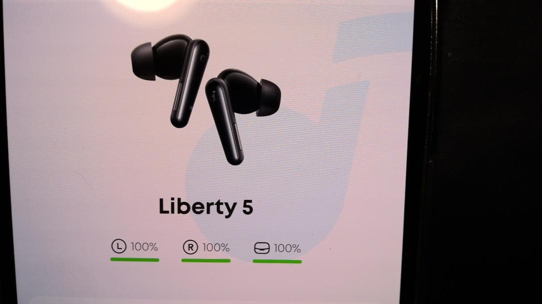 Liberty 5 ワイヤレスイヤフォン ブラック