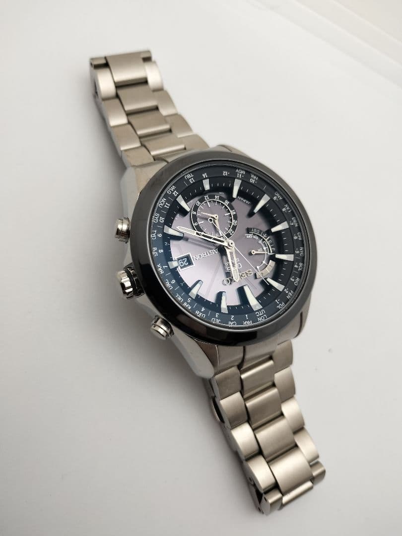 セイコー　アストロン　GPS ソーラー　7x52-0AA0 チタニウム