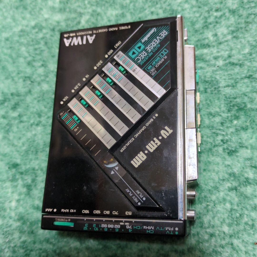 AIWA ポータブルカセットプレーヤー