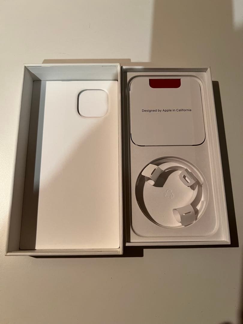 スマートフォン本体 Apple iPhone 13 128GB RED