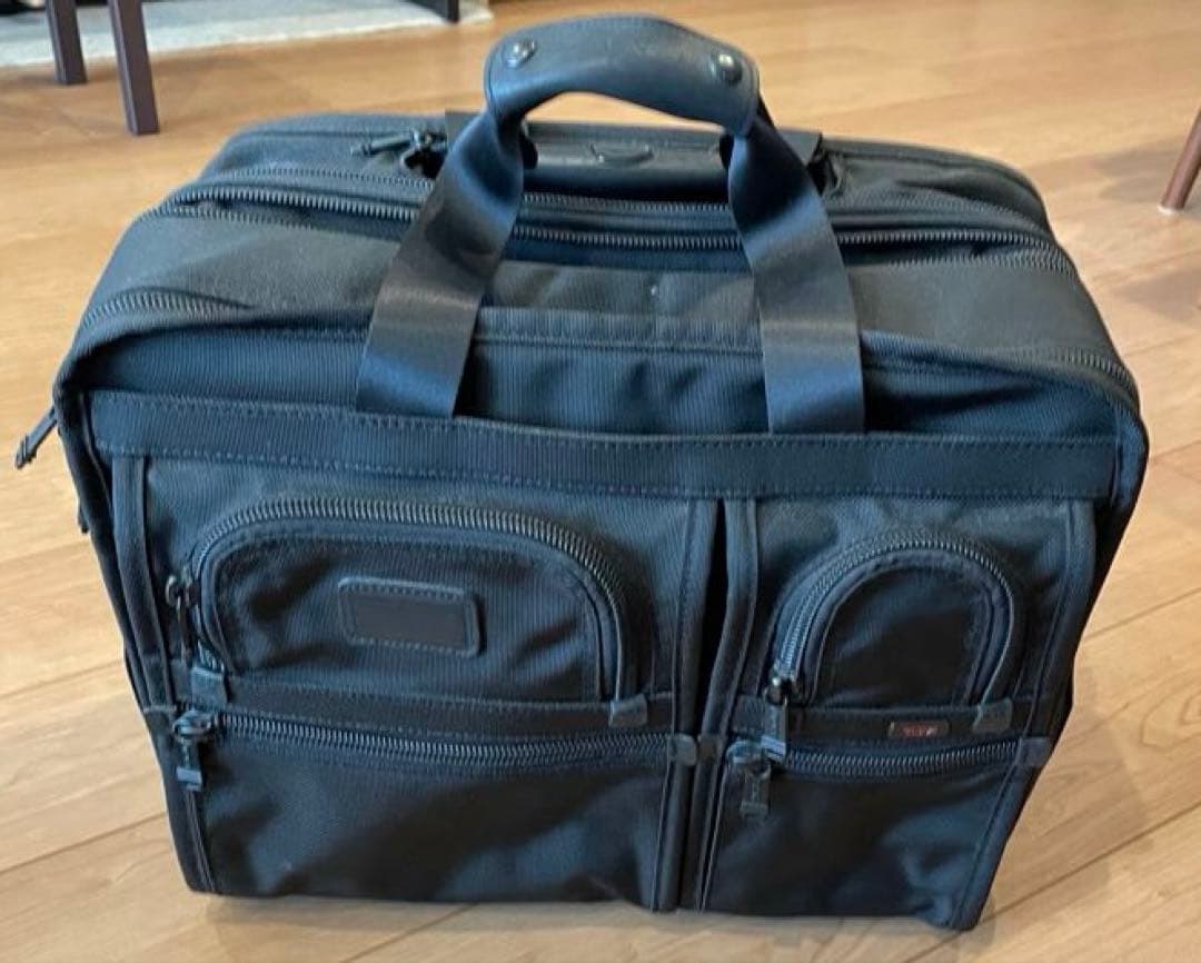 TUMI キャリーケース2輪