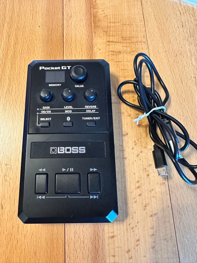 BOSS Pocket GT ボス エレキギター 充電式 マルチエフェクター箱無