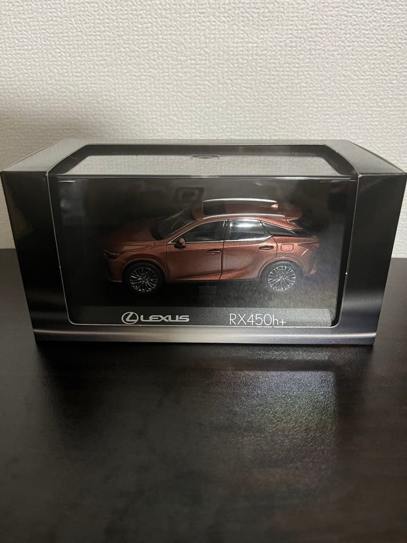 【新品】Lexus RX450h+ 1/43ミニカー (ソニックカッパー)