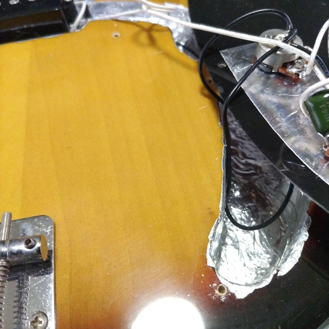 プレッションスタイル　サンバースト 4弦エレキベース